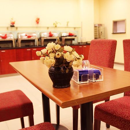 Hanting Hotel Shanghai Zhoupu ภายนอก รูปภาพ